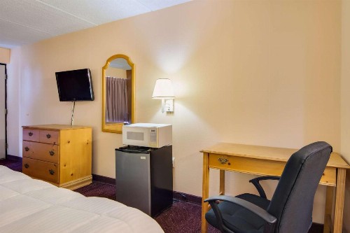 Motel 6-Macon GA - image 27