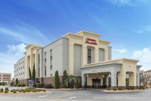 Hampton Inn & Suites Macon I-75 North - image 16