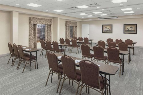 Hampton Inn & Suites Macon I-75 North - image 25