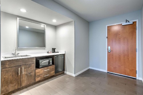 Hampton Inn Macon - I-475 - image 27