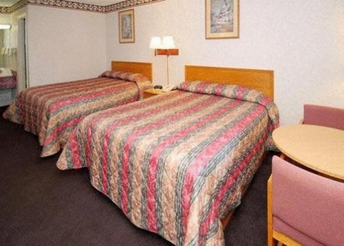 Americas Best Value Inn & Suites Macon - image 17