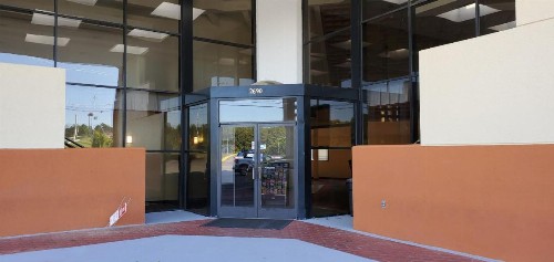 Red Carpet Inn-Macon - image 19