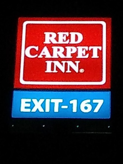 Red Carpet Inn-Macon - image 5