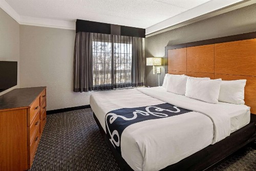 La Quinta by Wyndham Macon - image 16
