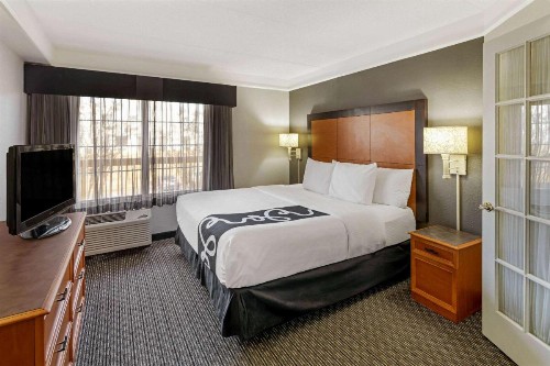 La Quinta by Wyndham Macon - image 20