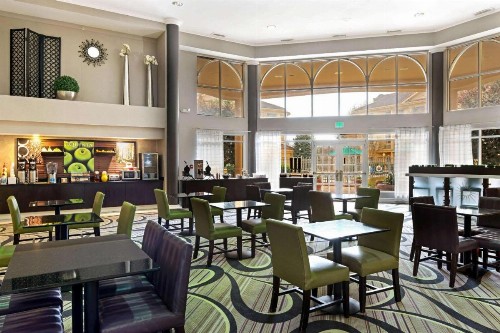 La Quinta by Wyndham Macon - image 26