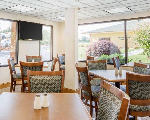 Quality Inn Macon - image 14