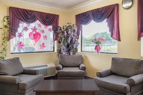 Days Inn by Wyndham Macon I-475 - image 32
