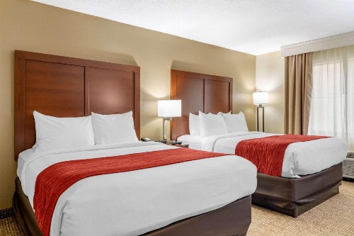 Comfort Inn & Suites Macon North I-75 - image 23