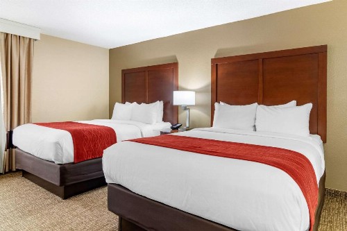Comfort Inn & Suites Macon North I-75 - image 28
