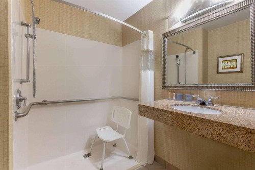 Wingate by Wyndham Macon - image 10