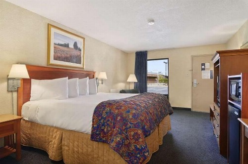 Baymont by Wyndham Macon I-75 - image 30