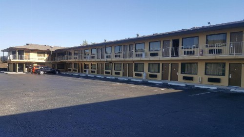 America's Best Inn - Macon - image 15