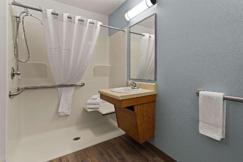 WoodSpring Suites Macon West I-475 - image 25