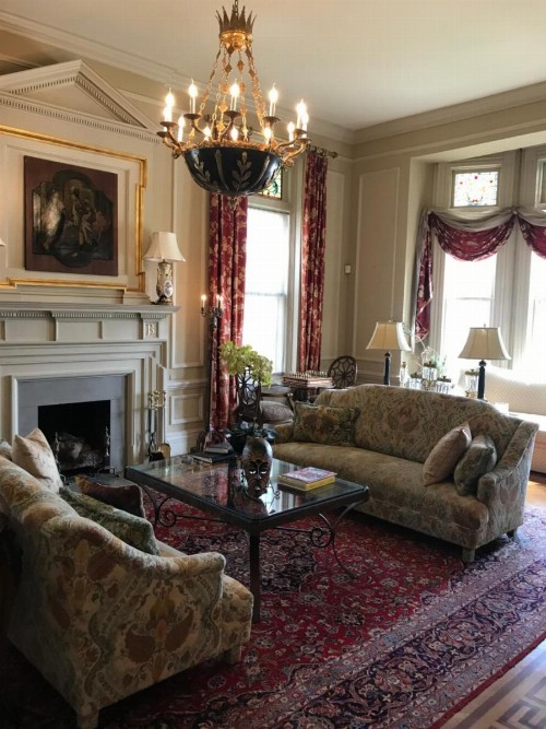 Burke Mansion - image 11