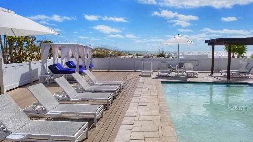 Barefoot Beach Club - image 14