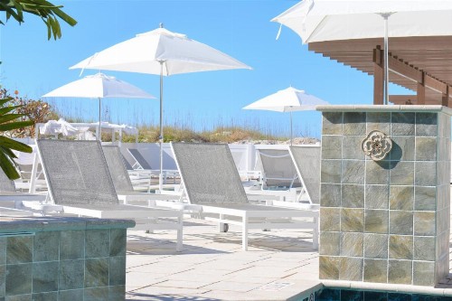 Barefoot Beach Club - image 4
