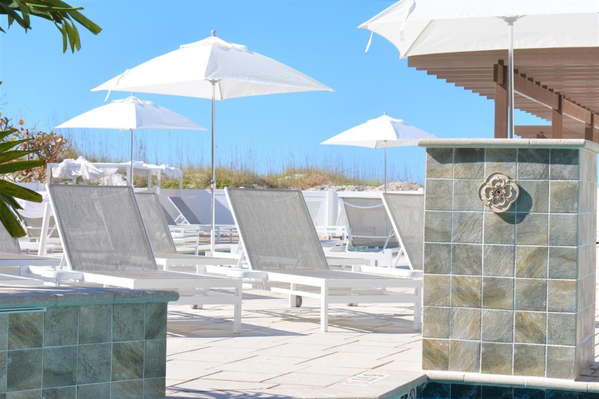 Barefoot Beach Club - image 4