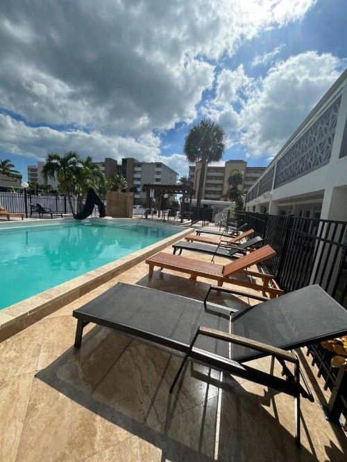 Holiday Isles Resort - image 12