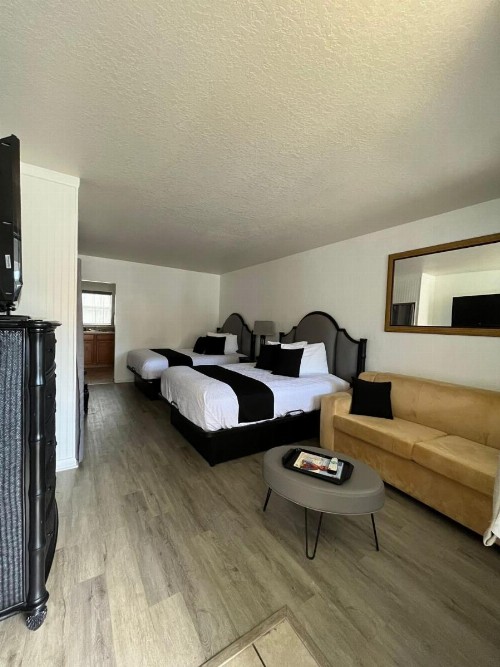 Holiday Isles Resort - image 17