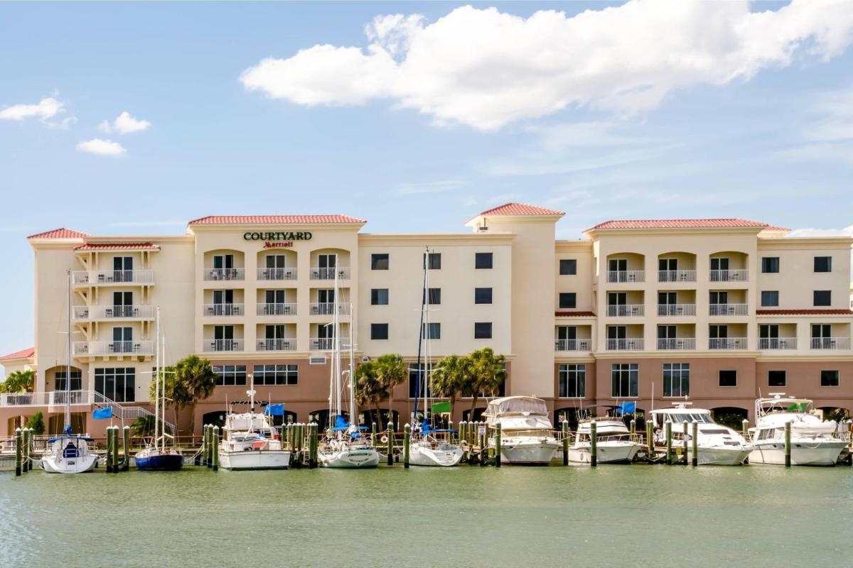 Courtyard by Marriott St. Petersburg Clearwater/Madeira Beach - main image
