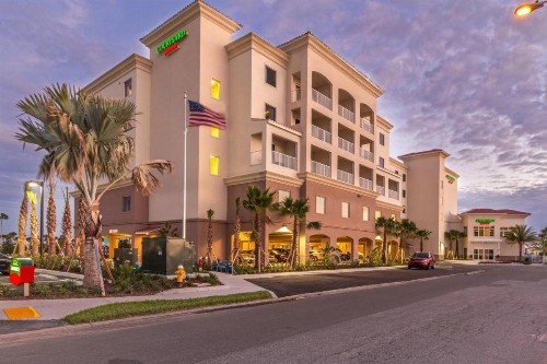 Courtyard by Marriott St. Petersburg Clearwater/Madeira Beach - image 15