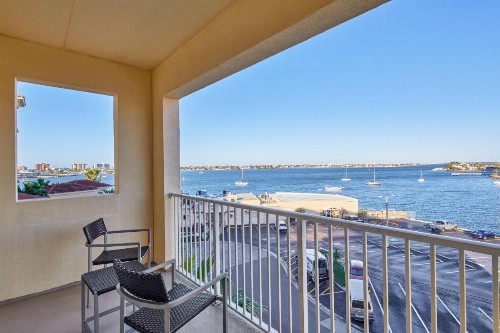 Courtyard by Marriott St. Petersburg Clearwater/Madeira Beach - image 29