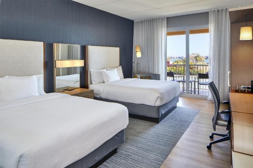 Courtyard by Marriott St. Petersburg Clearwater/Madeira Beach - image 39