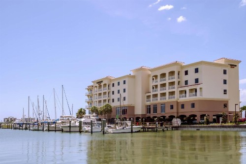 Courtyard by Marriott St. Petersburg Clearwater/Madeira Beach - image 40