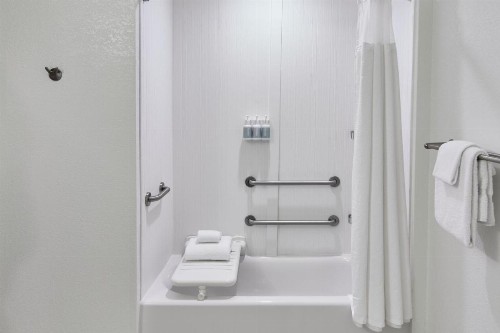 Courtyard by Marriott St. Petersburg Clearwater/Madeira Beach - image 46