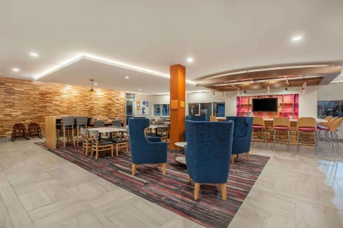 La Quinta by Wyndham Madera - image 15