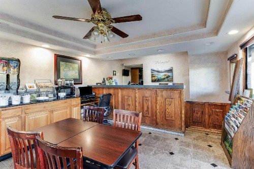 Knights Inn Madera - image 19