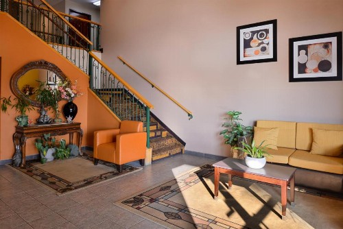 Americas Best Value Inn And Suites Madera - image 10
