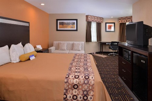 Americas Best Value Inn And Suites Madera - image 15