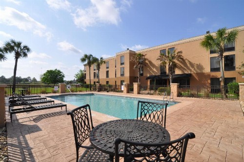 Best Western Plus Madison Inn - image 22