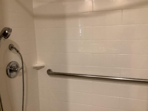 Best Western Plus Madison Inn - image 28