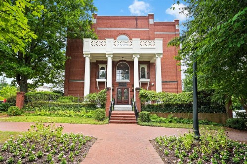 The James Madison Inn - image 40