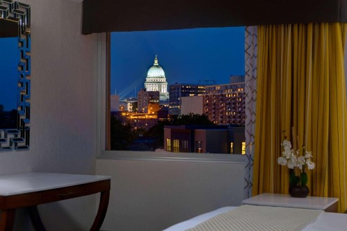 DoubleTree by Hilton Madison Downtown - image 12
