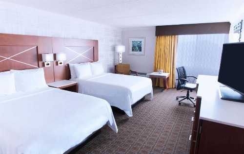 DoubleTree by Hilton Madison Downtown - image 18