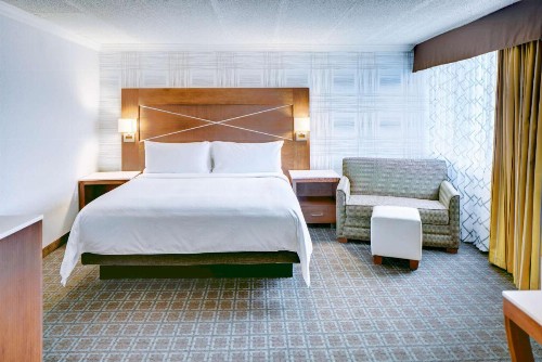 DoubleTree by Hilton Madison Downtown - image 25