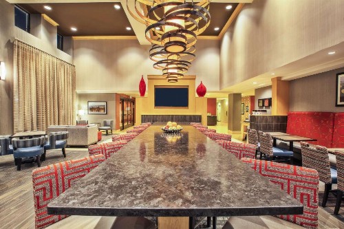 Hampton Inn & Suites Madison - West - image 11