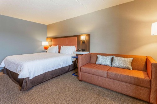Hampton Inn Madison East Towne Mall Area - image 13