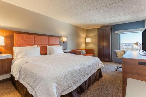 Hampton Inn Madison East Towne Mall Area - image 19