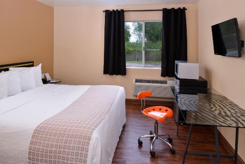 Americas Best Value Inn Madison - image 12