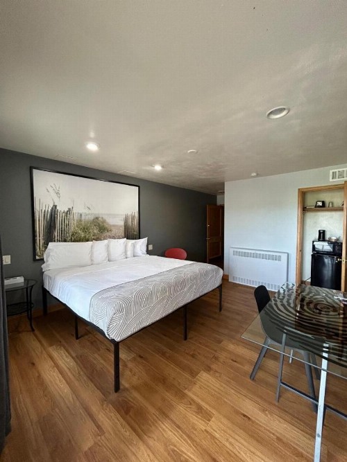Americas Best Value Inn Mayflower - image 16