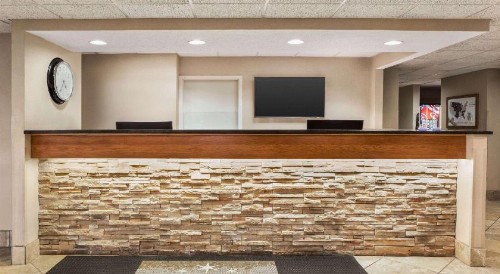 AmericInn by Wyndham Madison West - image 33
