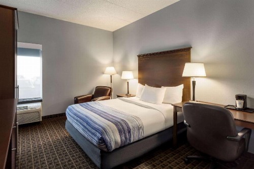 AmericInn by Wyndham Madison West - image 46