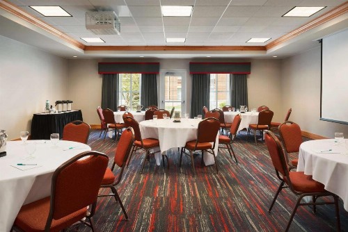 Homewood Suites by Hilton Madison West - image 29