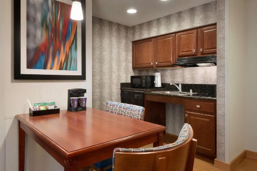 Homewood Suites by Hilton Madison West - image 33