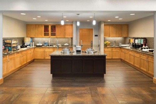 Homewood Suites by Hilton Madison West - image 9